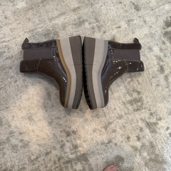 Naked Feet Shoes - NEW!! Naked Feet Glossy Brown Ankle Boots GUILD IN MUD PLATFORM